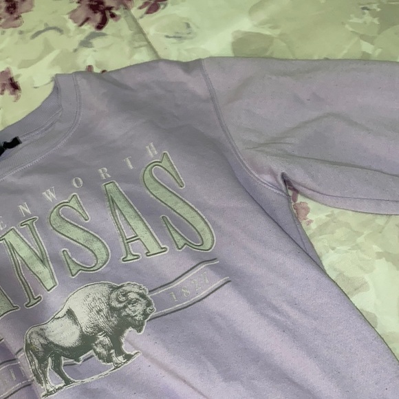 Purple sweater 💜 - Picture 4 of 4